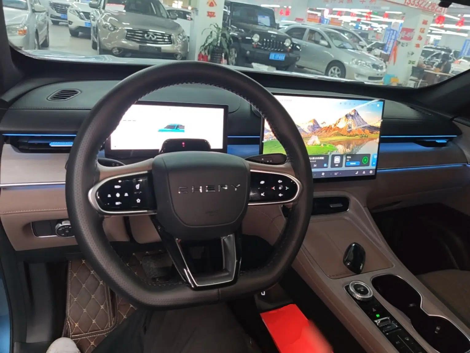 Chery Tiggo 8 PLUS C-DM 2025 1.5T 116 km Prestige Version 5 Seats — миниатюра 13