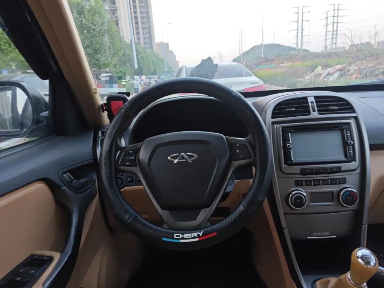 Chery Tiggo 2012 Elite Edition 1.6L Manual Comfort DVVT — миниатюра 11