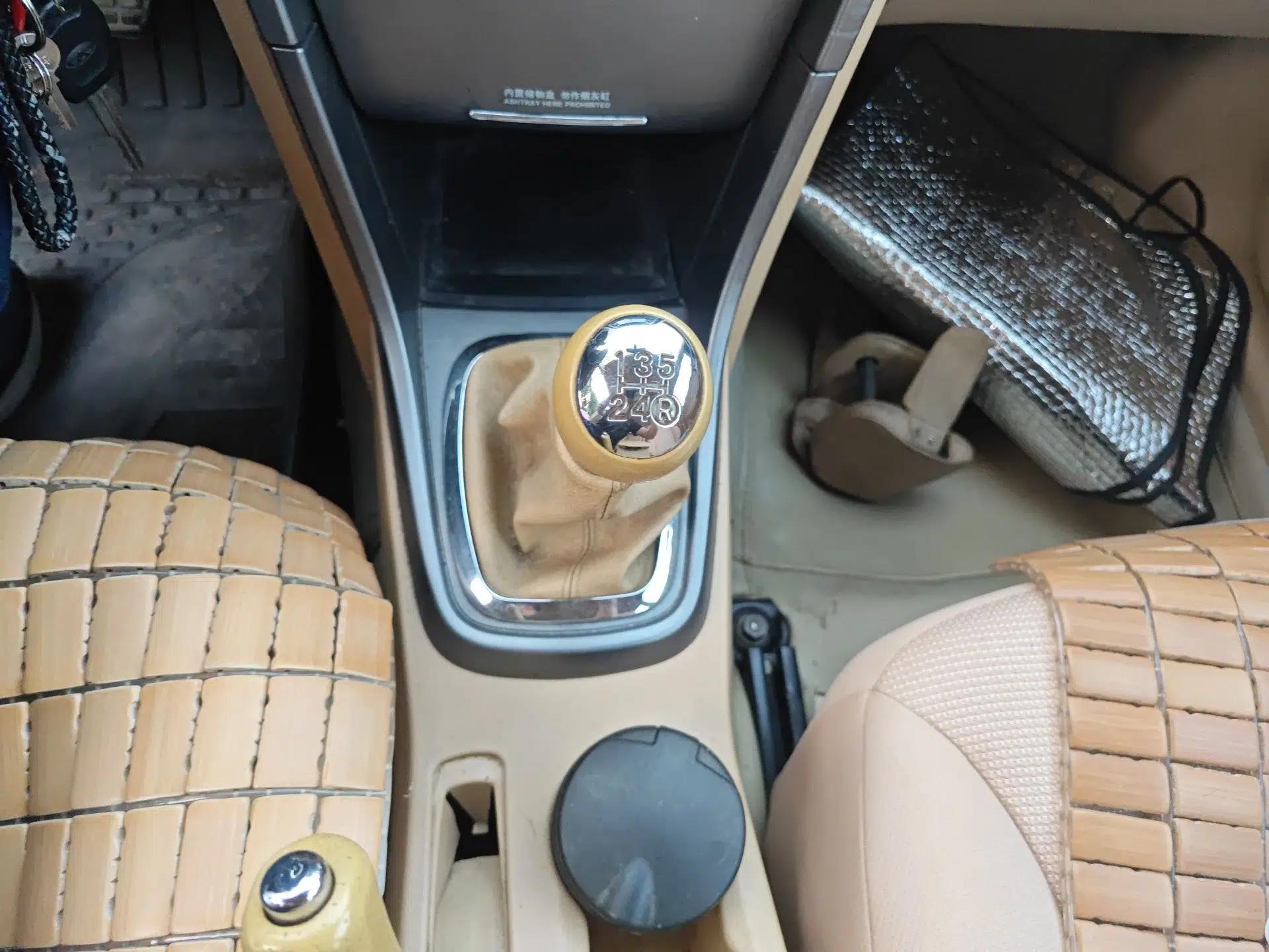 Chery Tiggo 2012 Elite Edition 1.6L Manual Comfort DVVT — миниатюра 15