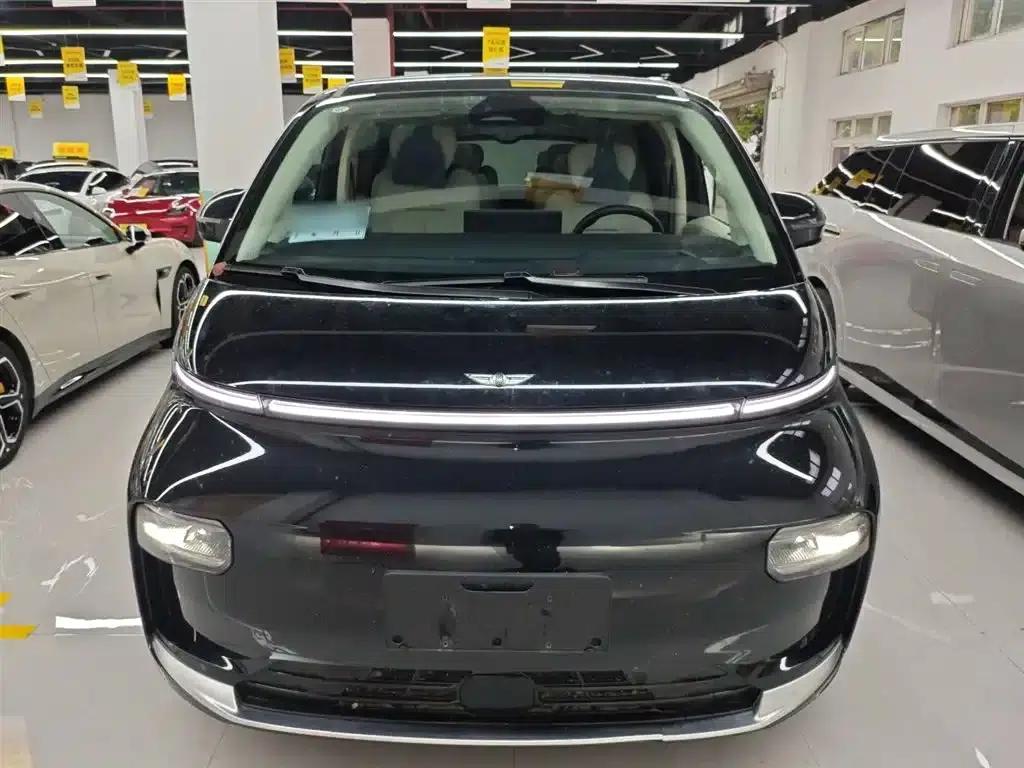 Wingzhen L380 2025 650km Flagship Edition 4WD — миниатюра 3