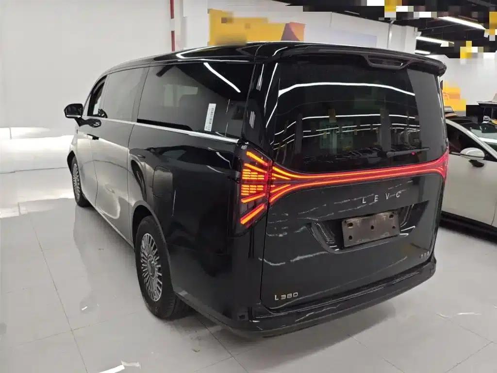 Wingzhen L380 2025 650km Flagship Edition 4WD — миниатюра 23