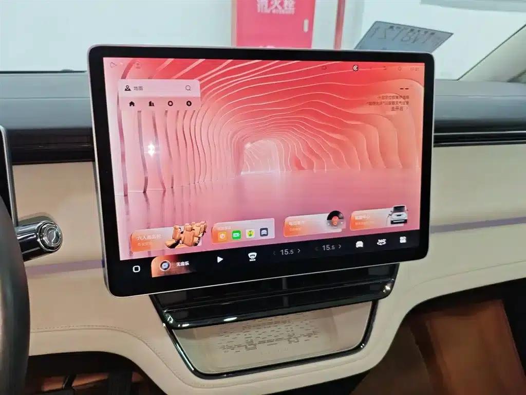 Wingzhen L380 2025 650km Flagship Edition 4WD — миниатюра 9