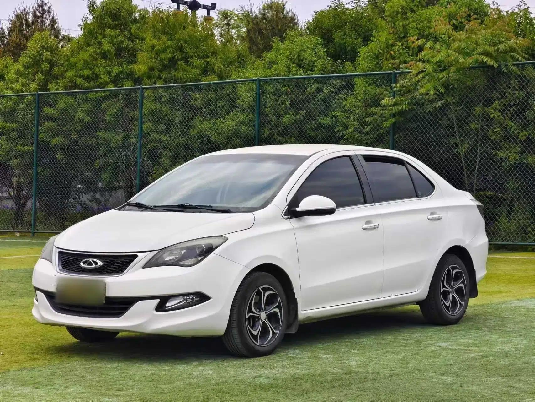 Chery Arrizo 3 2015 1.5L Manual Genuine Version — миниатюра 1
