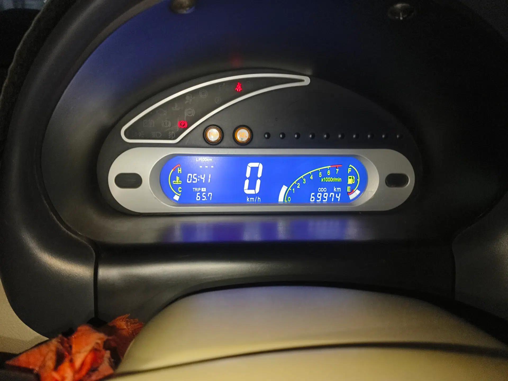 Chery QQ3 2012 Stylish Edition 1.0L Manual Start-Up Model — миниатюра 12