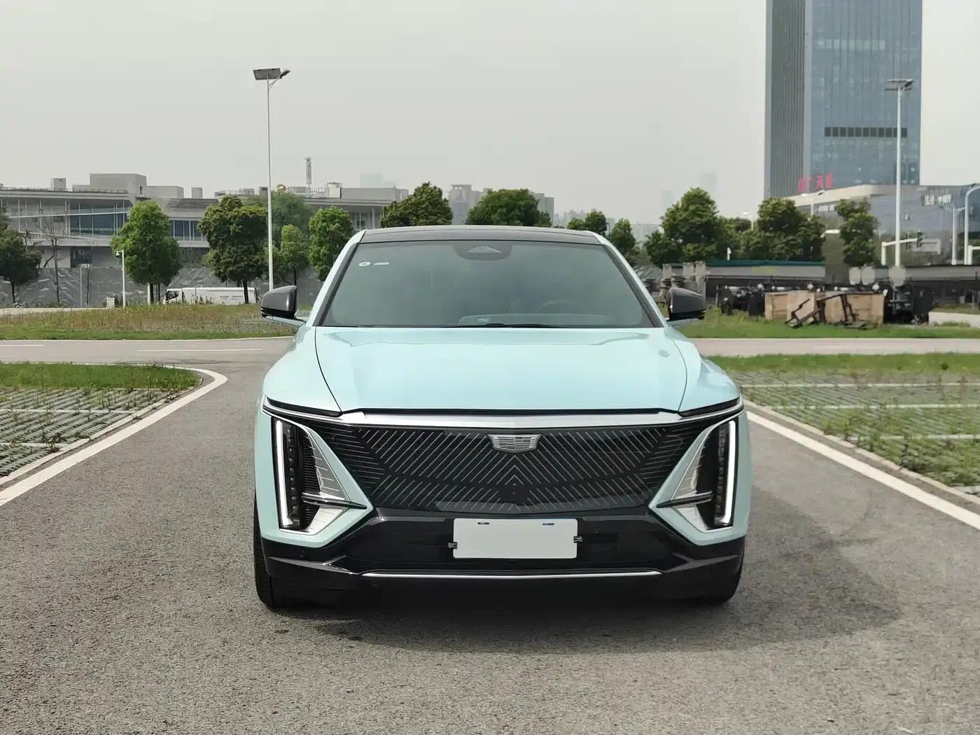 iQ Ruige 2022 Rear-Wheel Drive Long-Range Premium Edition — миниатюра 2