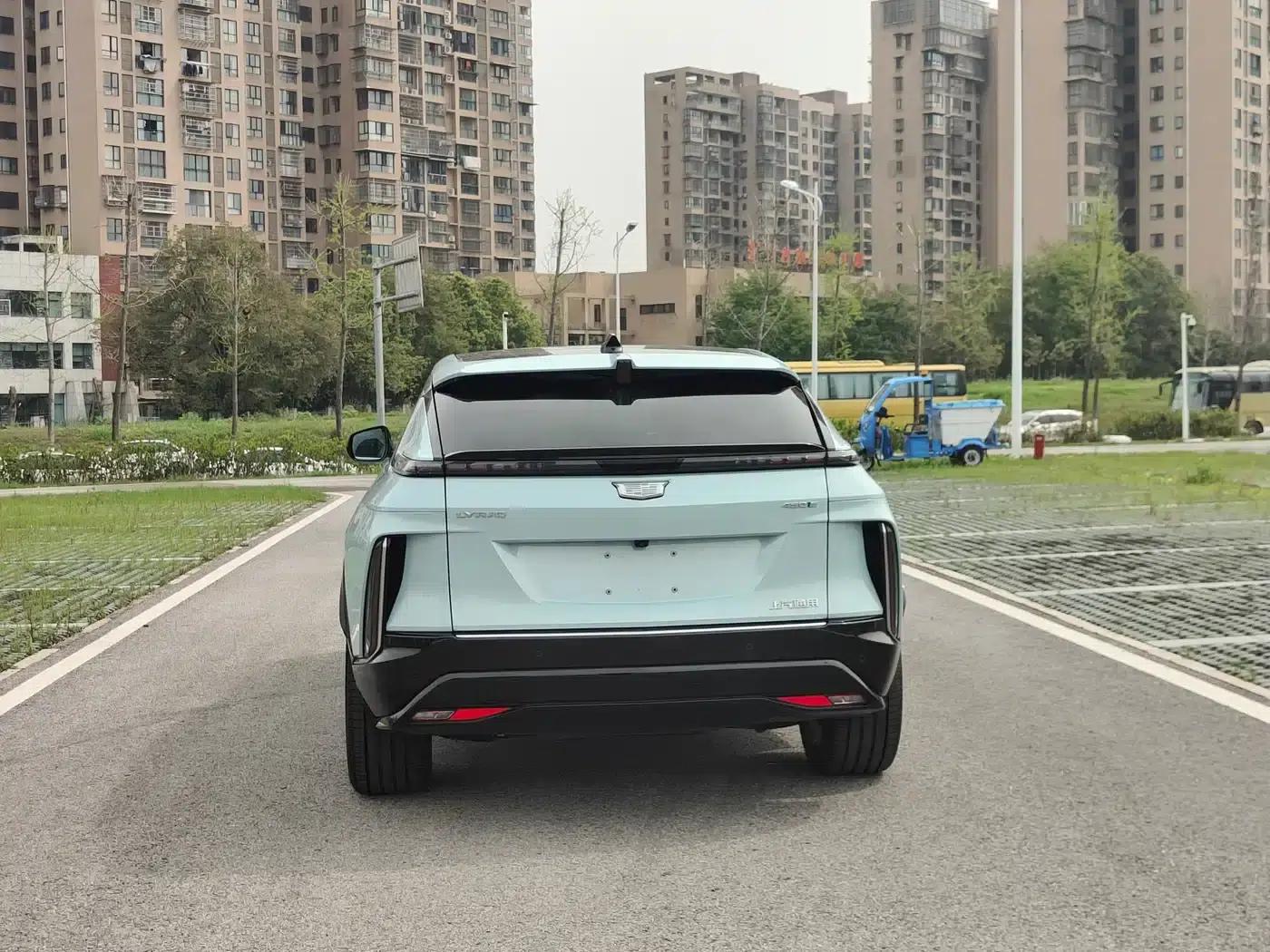 iQ Ruige 2022 Rear-Wheel Drive Long-Range Premium Edition — миниатюра 17