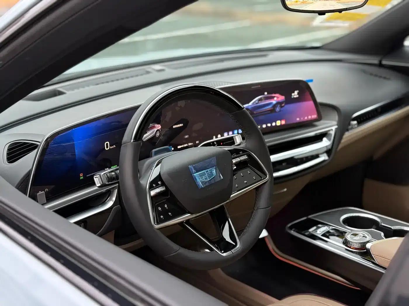 iQ Ruige 2022 Rear-Wheel Drive Long-Range Premium Edition — миниатюра 5
