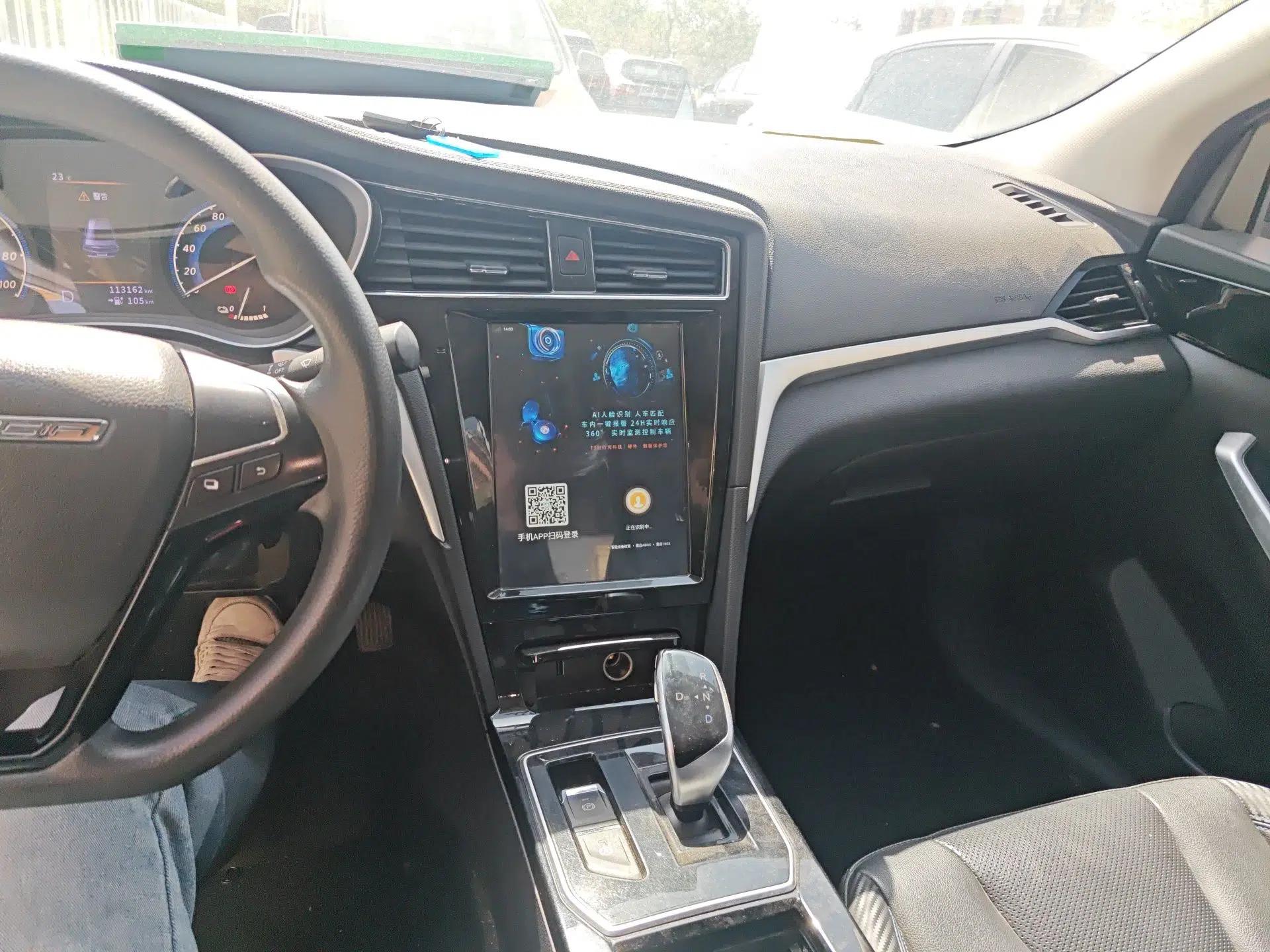 Venucia D60EV 2020 Standard Range T3 — миниатюра 14
