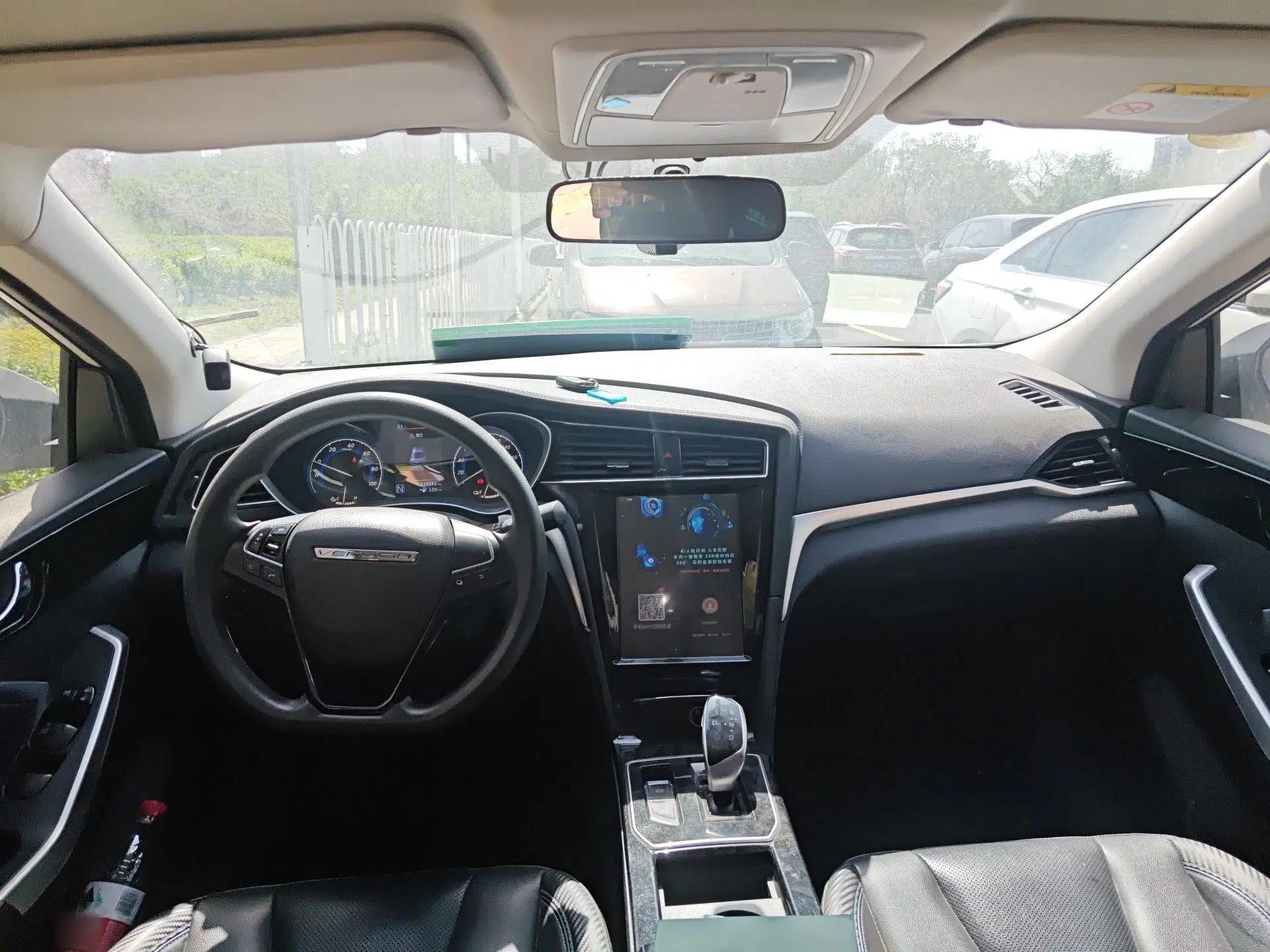 Venucia D60EV 2020 Standard Range T3 — миниатюра 10
