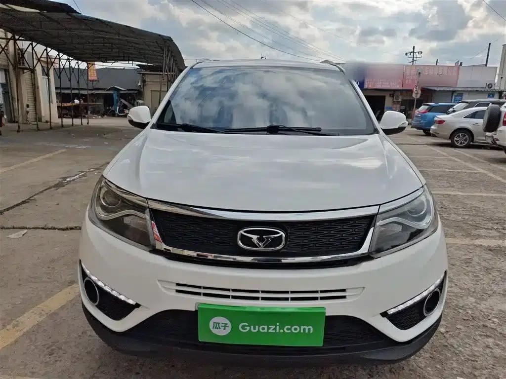 Kaiyi X5 2017 2.0L CVT Luxury Edition — миниатюра 3