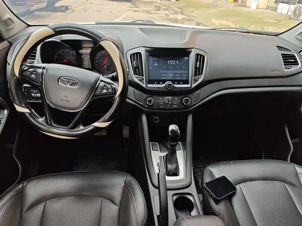 Kaiyi X5 2017 2.0L CVT Luxury Edition — миниатюра 10