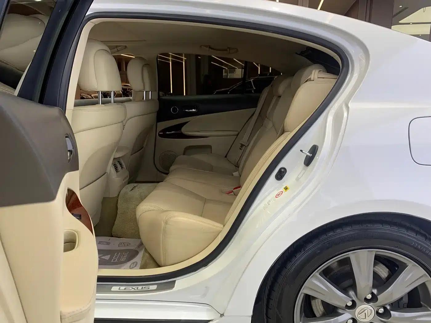 Lexus GS 2011 300 Splendor Edition — миниатюра 20