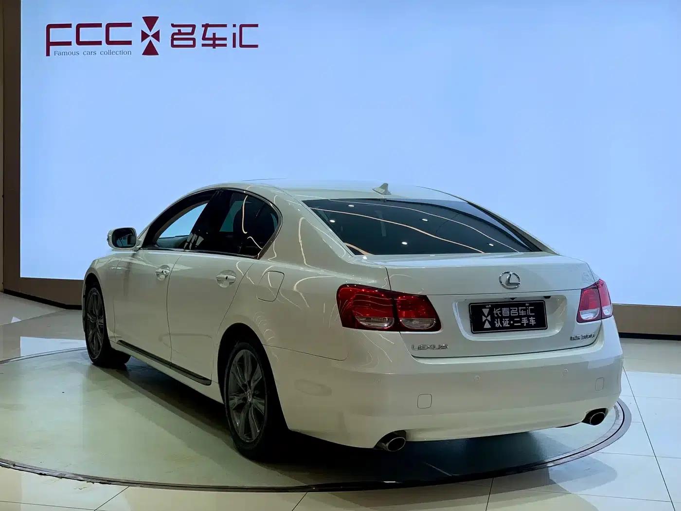 Lexus GS 2011 300 Splendor Edition — миниатюра 7
