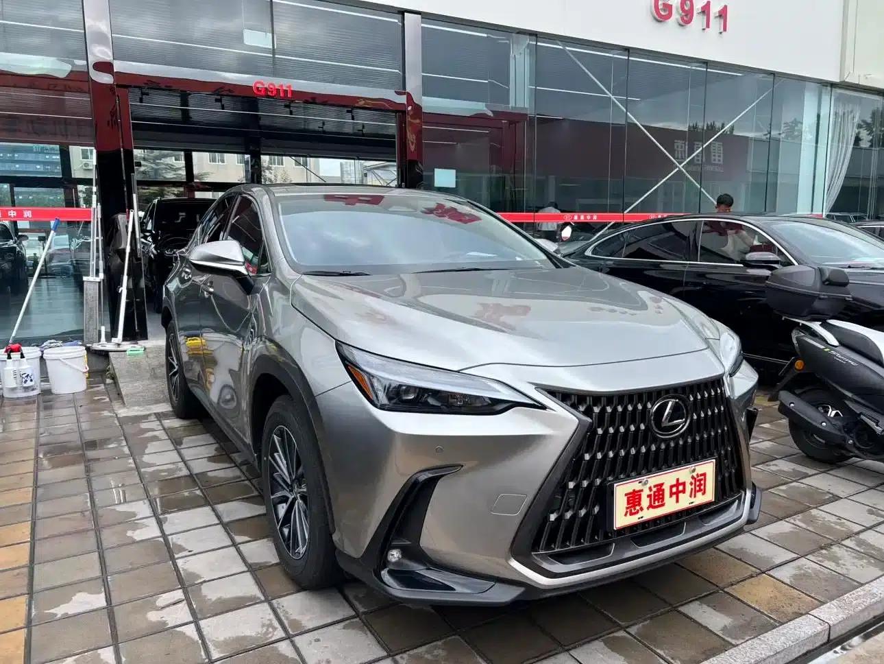 Lexus NX PHEV 2024 400h+ Comfort Edition — миниатюра 3