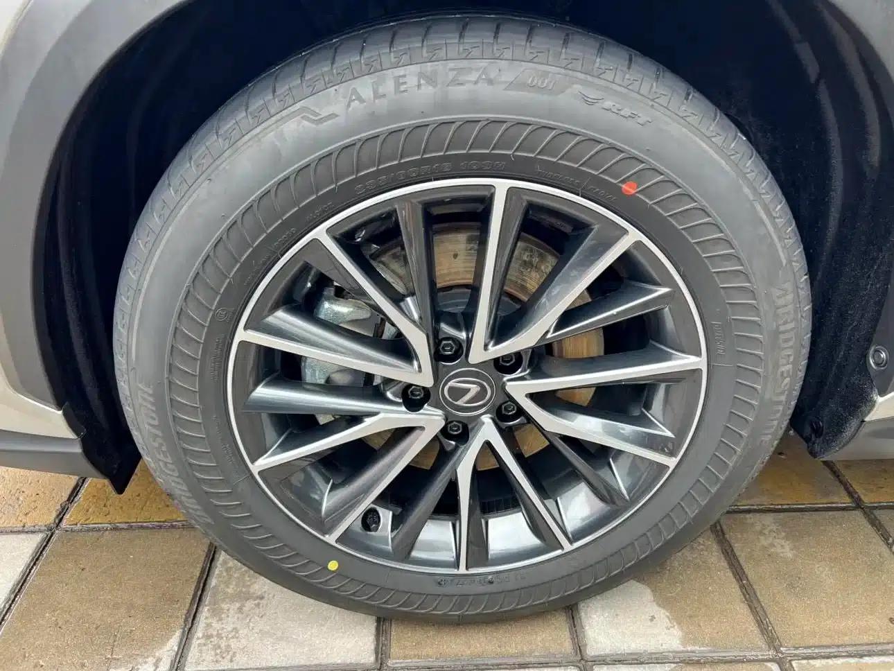 Lexus NX PHEV 2024 400h+ Comfort Edition — миниатюра 7