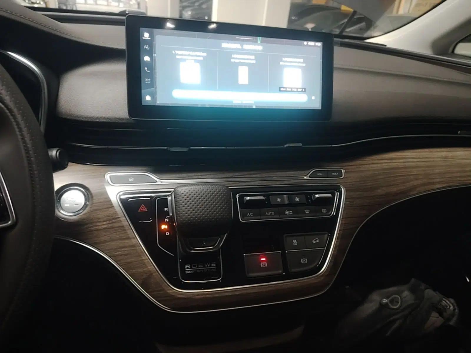 Roewe iMAX8 New Energy 2022 Golden Edition — миниатюра 15