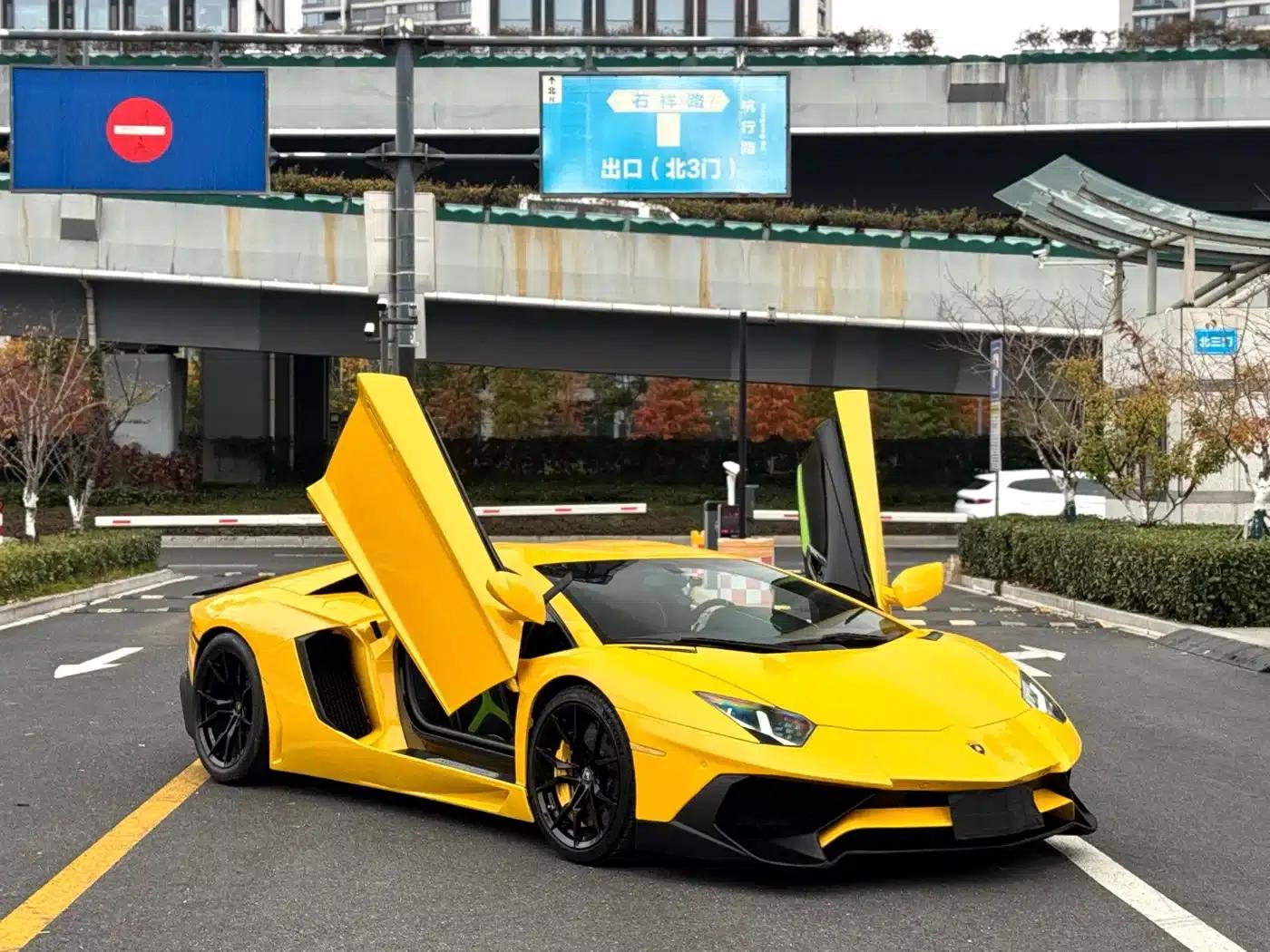 2011 Aventador LP 700-4 — миниатюра 2