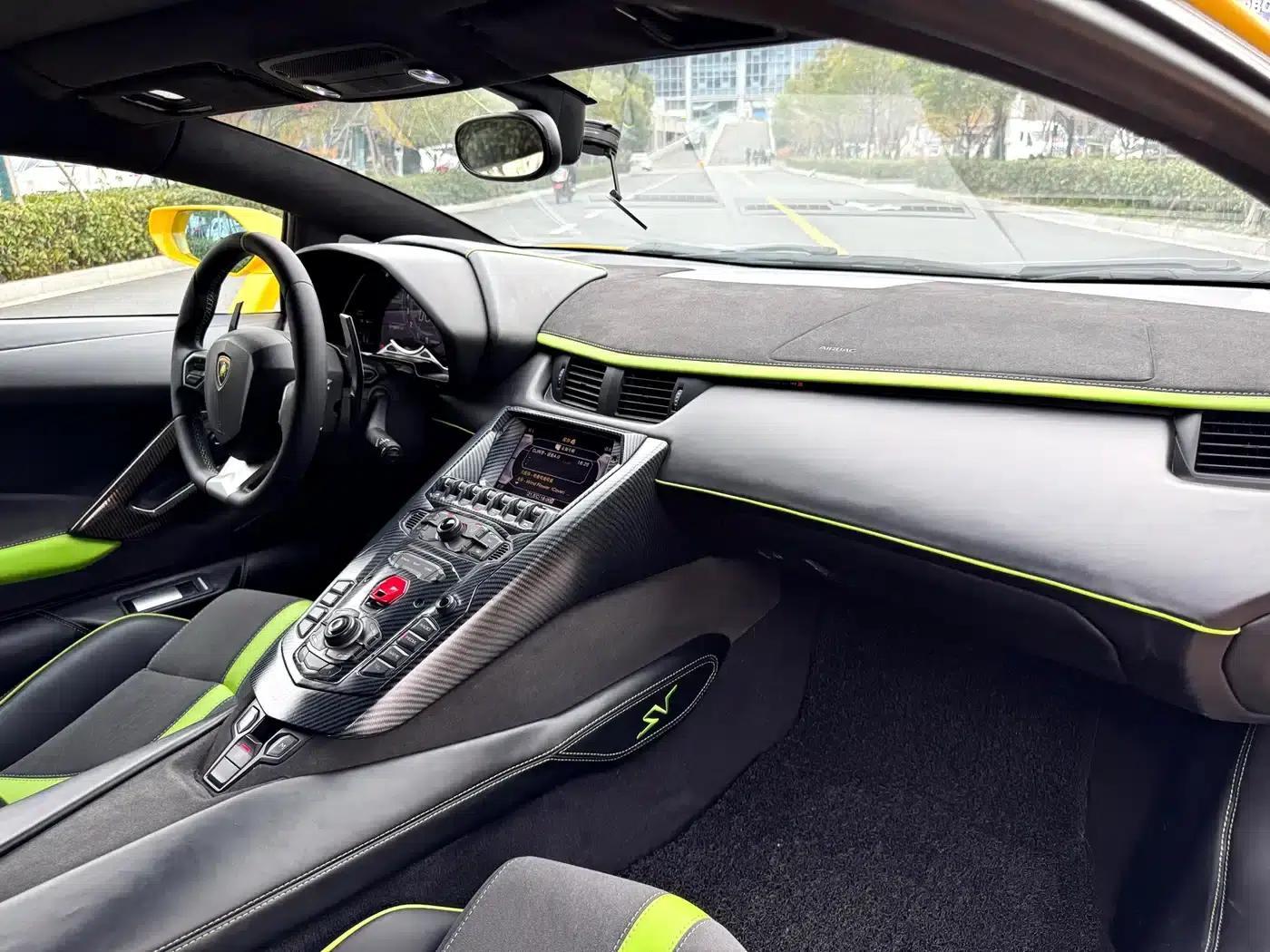 2011 Aventador LP 700-4 — миниатюра 6