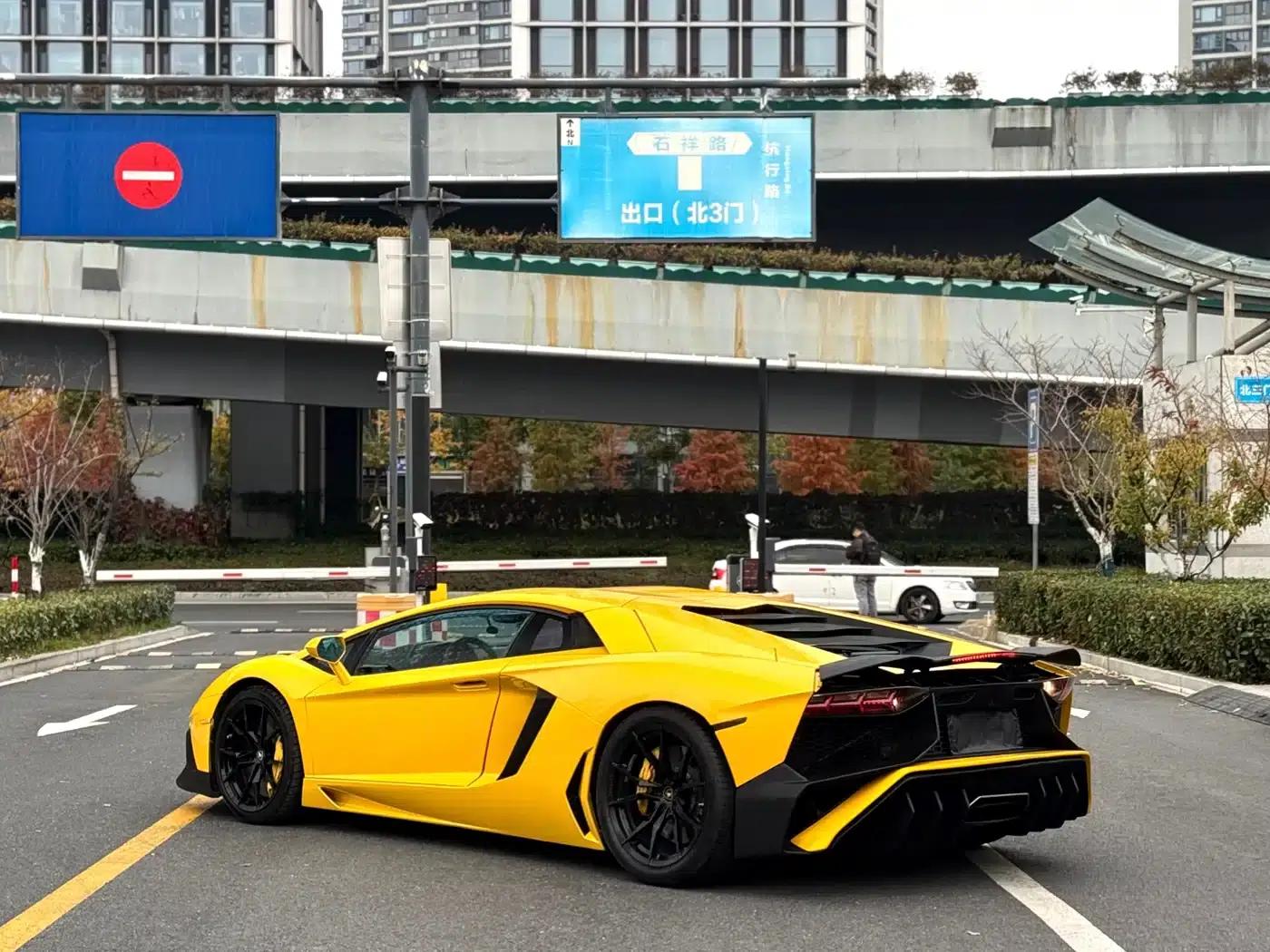 2011 Aventador LP 700-4 — миниатюра 9