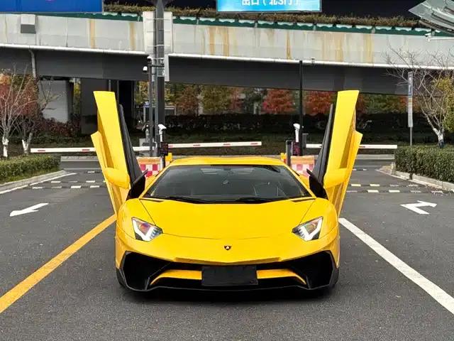 2011 Aventador LP 700-4