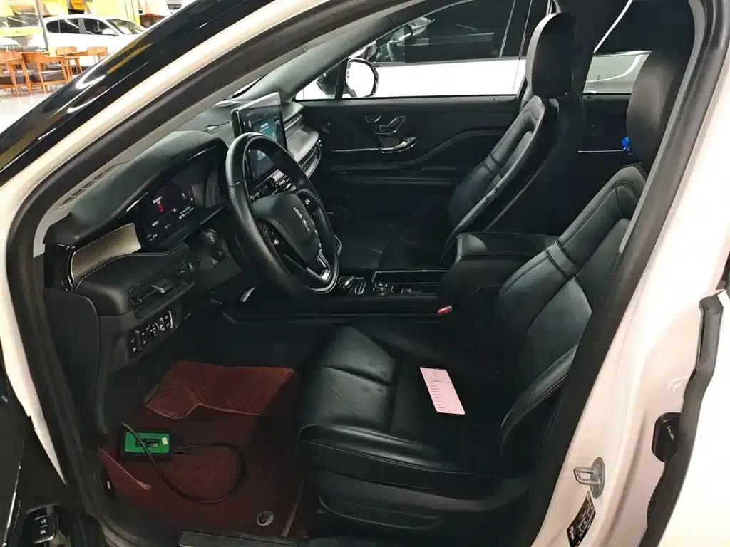 Adventurer New Energy 2021 PHEV AWD e-Elegant Edition — миниатюра 11
