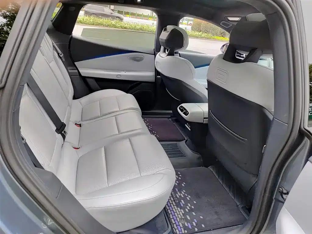 Lynk & Co Z10 2024 Model 95kWh 702km AWD Intelligent Driving Ultra — миниатюра 11