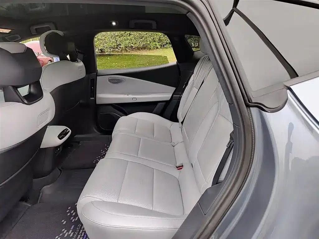 Lynk & Co Z10 2024 Model 95kWh 702km AWD Intelligent Driving Ultra — миниатюра 8