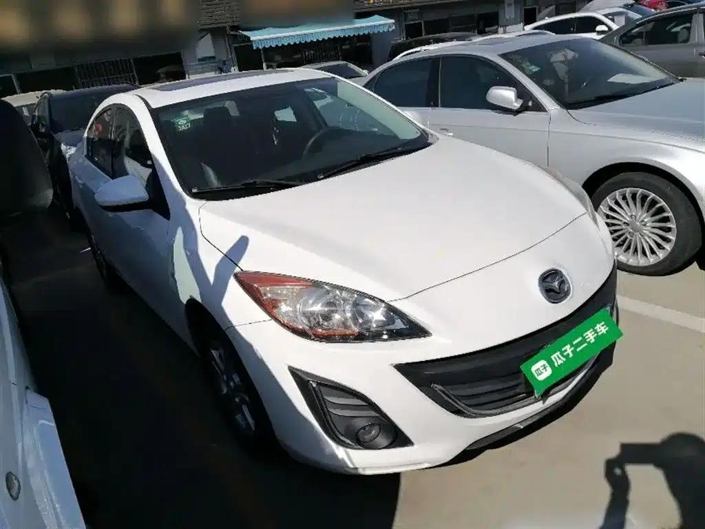 Mazda3 Axela 2015 Sedan 1.6L Automatic Elite — миниатюра 22