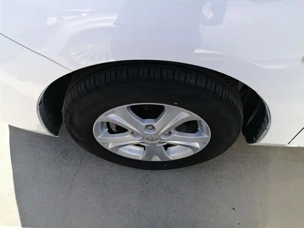 Mazda3 Axela 2015 Sedan 1.6L Automatic Elite — миниатюра 25