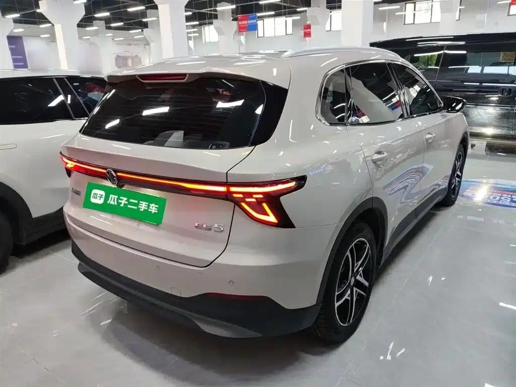 MG ES5 2025 515plus Rear-Wheel Drive — миниатюра 7