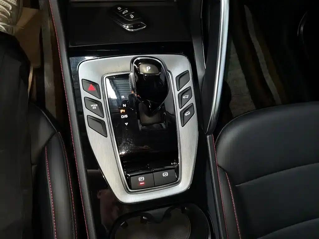 MG Pilot 2021 300TGI Automatic 2WD Trophy Premium Edition — миниатюра 14