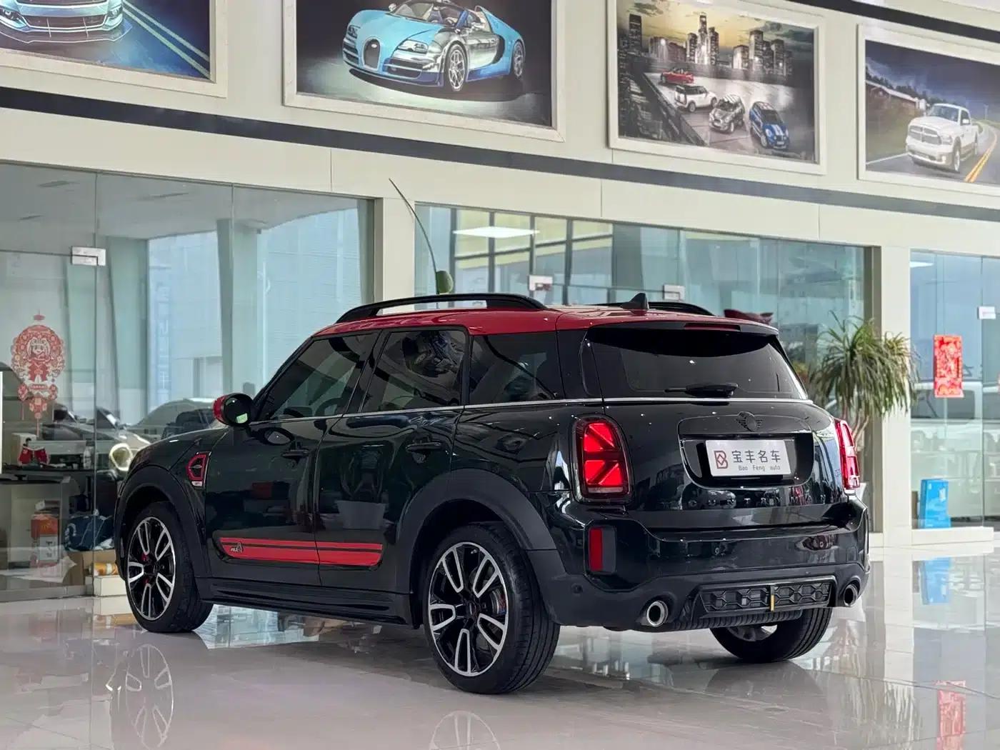 MINI JCW COUNTRYMAN 2022 2.0T JOHN COOPER WORKS A — миниатюра 17