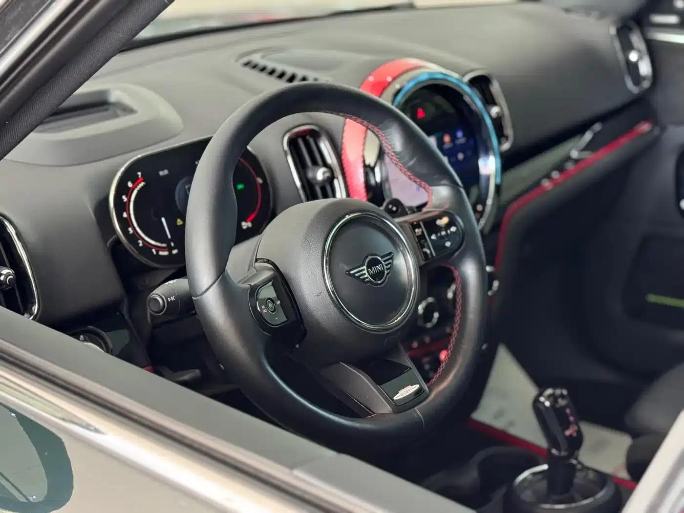 MINI JCW COUNTRYMAN 2022 2.0T JOHN COOPER WORKS A — миниатюра 7