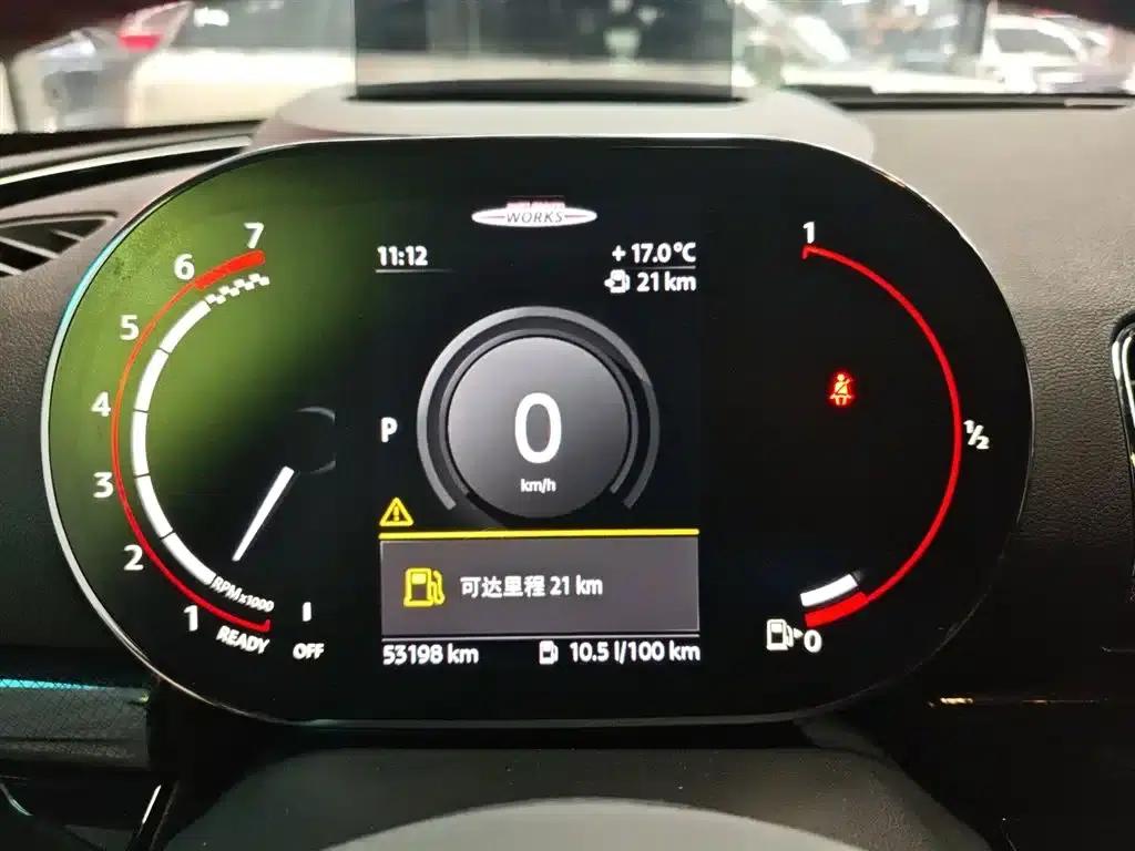 MINI JCW CLUBMAN 2021 2.0T JOHN COOPER WORKS ALL-IN — миниатюра 12