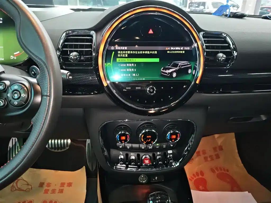 MINI JCW CLUBMAN 2021 2.0T JOHN COOPER WORKS ALL-IN — миниатюра 13