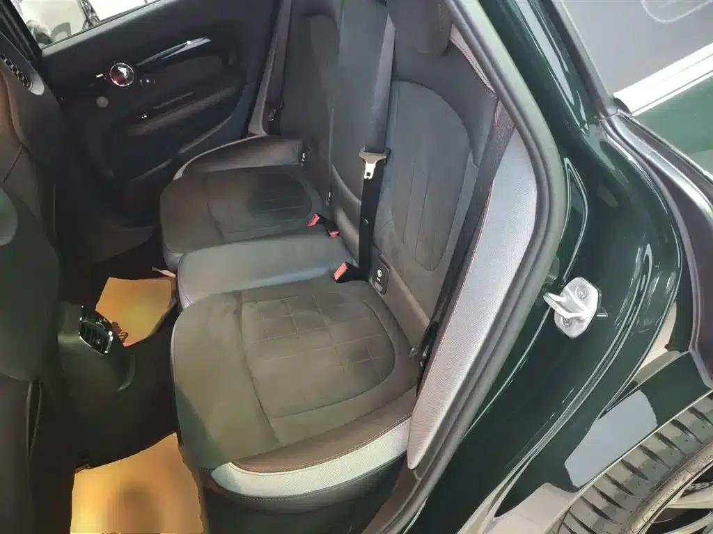 MINI JCW CLUBMAN 2021 2.0T JOHN COOPER WORKS ALL-IN — миниатюра 17