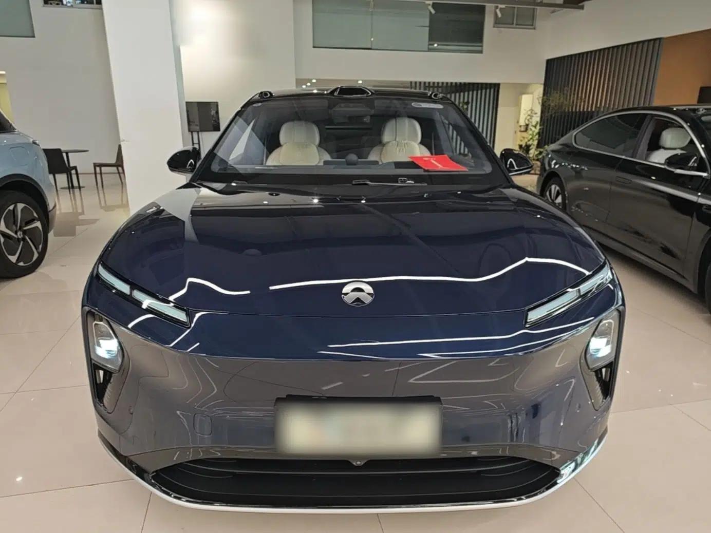 Nio ET9 2025 100kWh Signature Edition — миниатюра 2