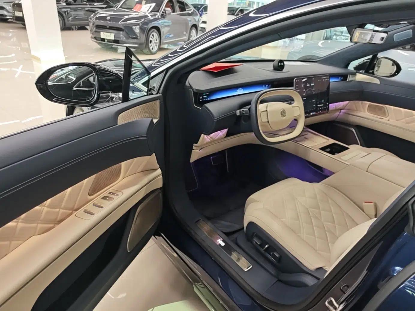 Nio ET9 2025 100kWh Signature Edition — миниатюра 19