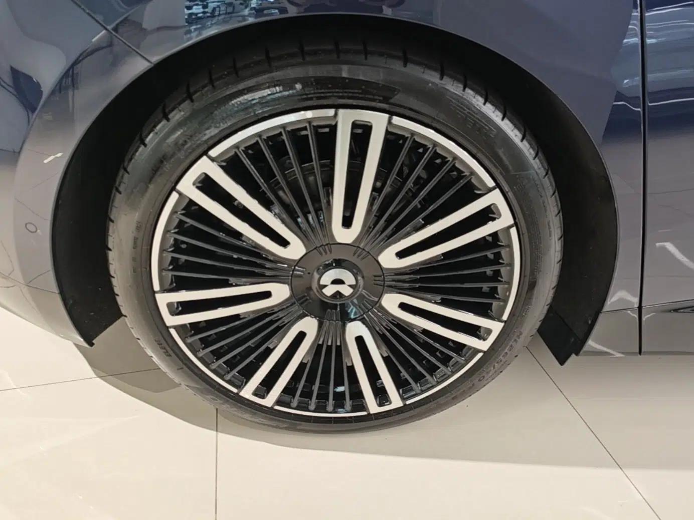 Nio ET9 2025 100kWh Signature Edition — миниатюра 10