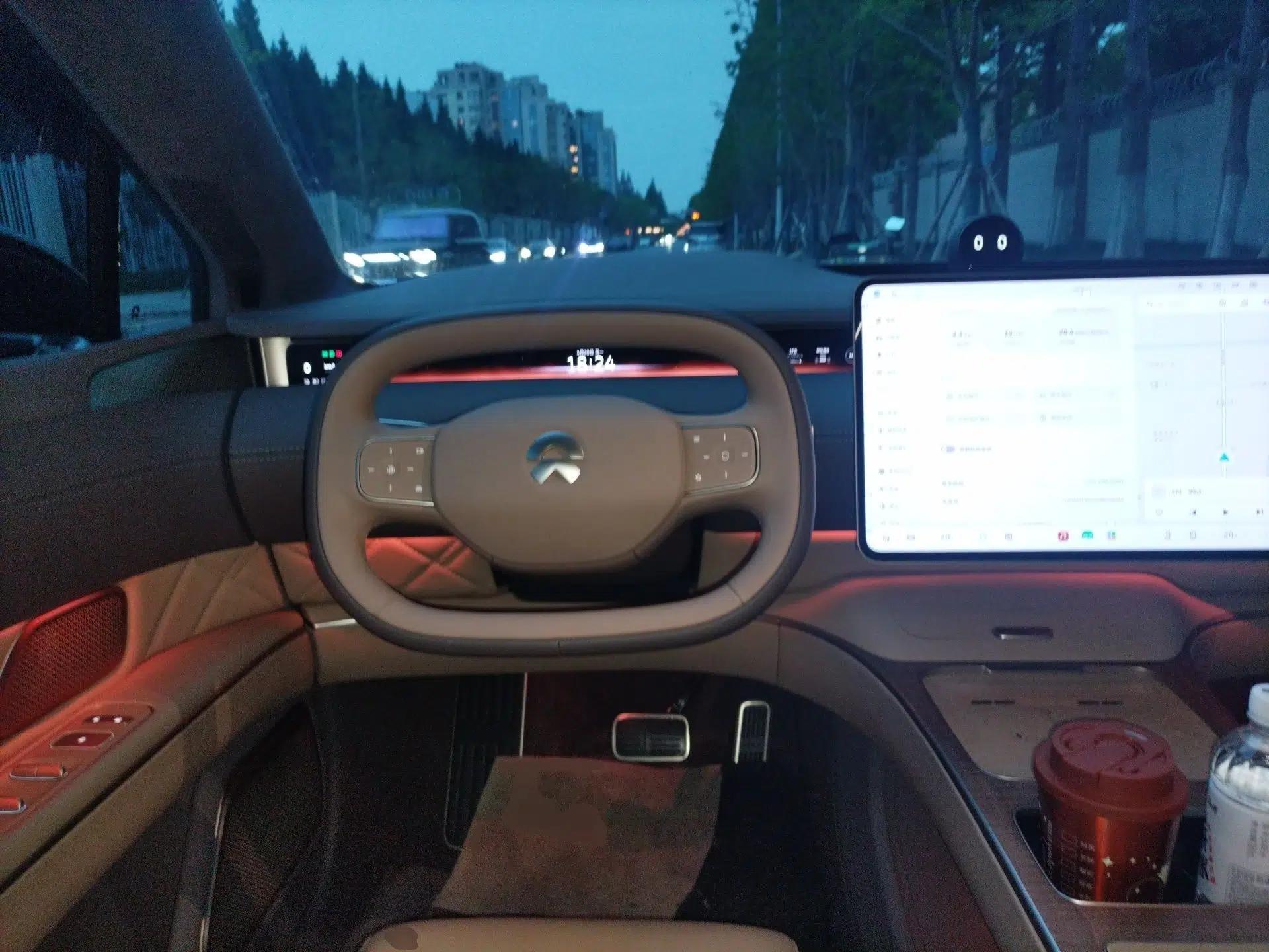 Nio ET9 2025 100kWh First-Edition Limited Edition — миниатюра 11