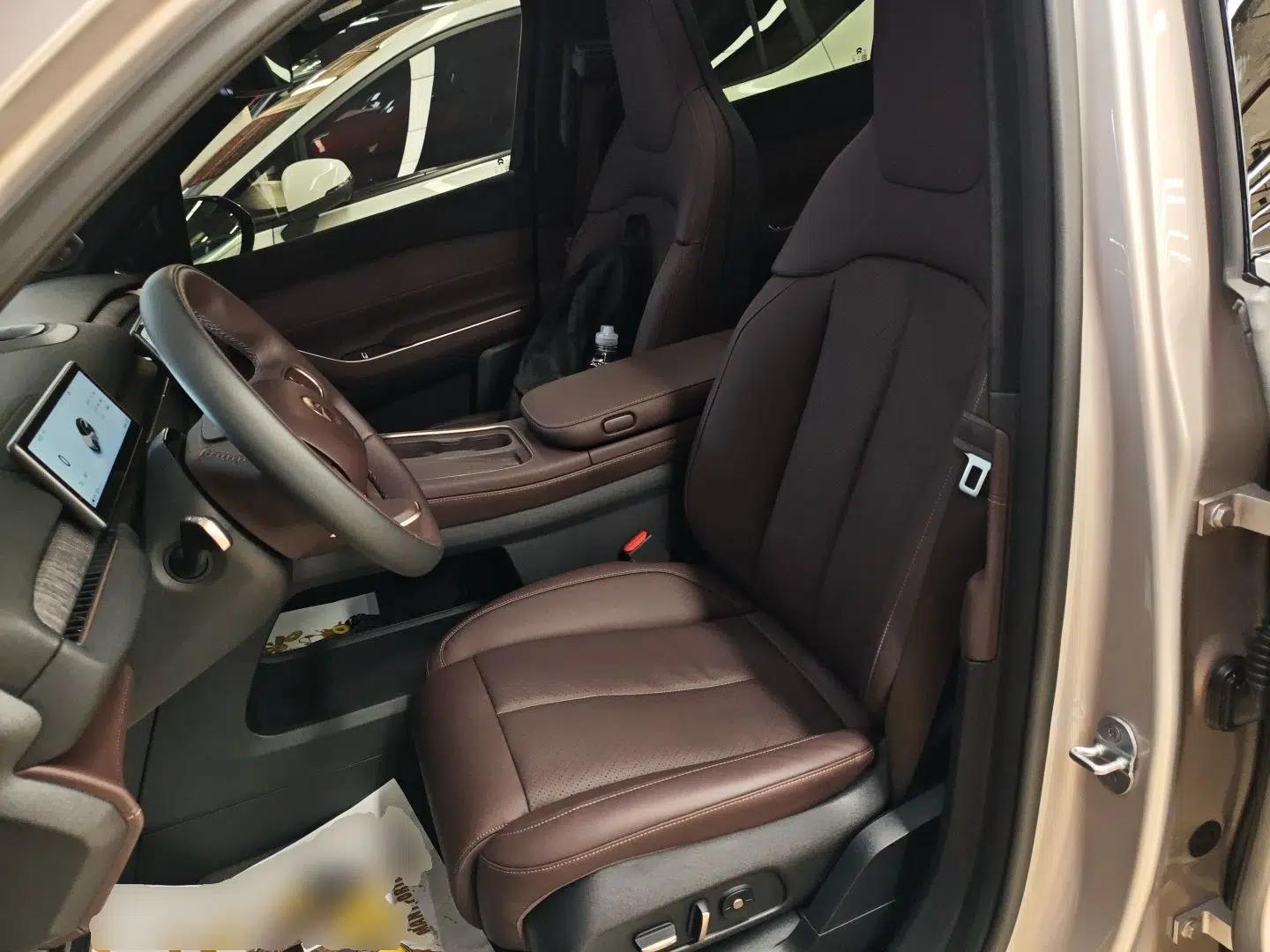 Nio EC7 2023 75 kWh — миниатюра 18
