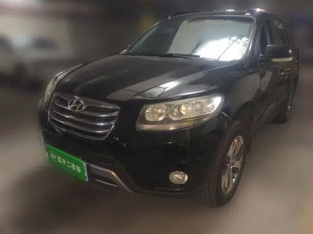 Hyundai Santa Fe Classic 2012 2.4 Comfort Edition 7-Seater Four-Wheel Drive