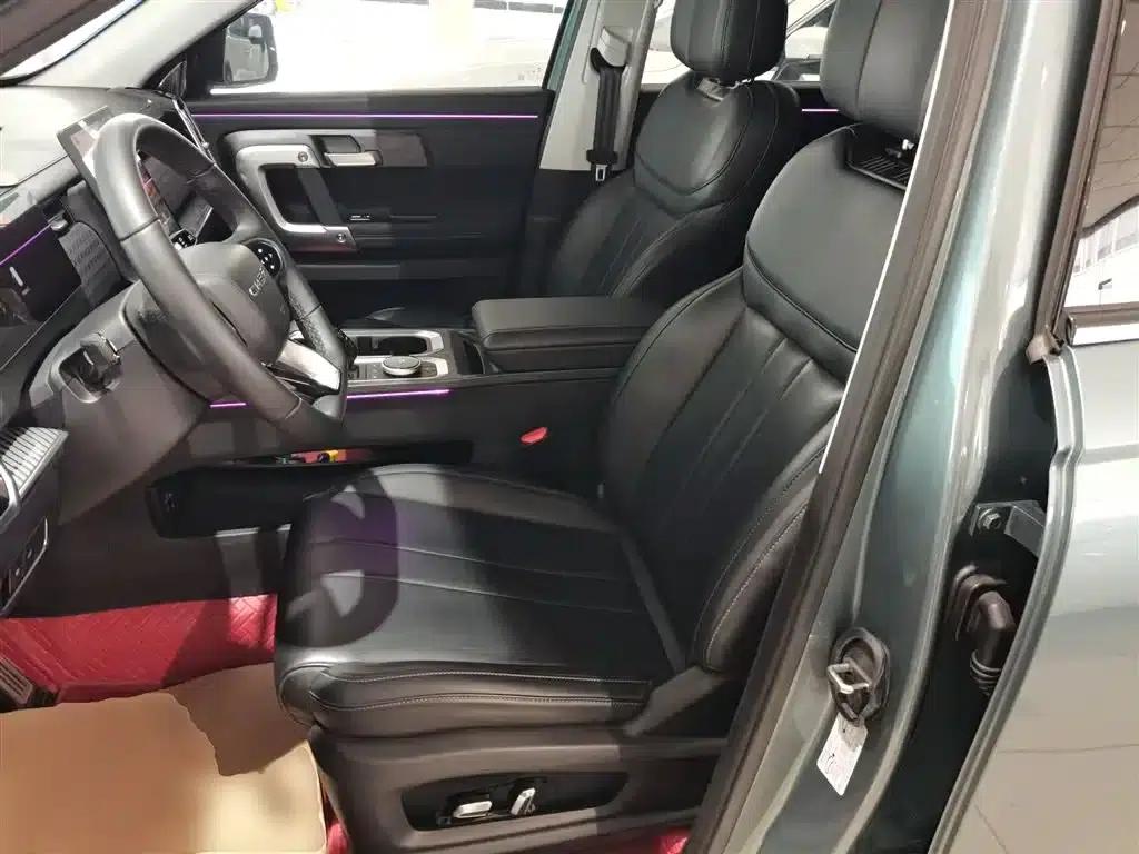 Explore 06 2023 Urban Edition 1.6T 2WD Luxury — миниатюра 15