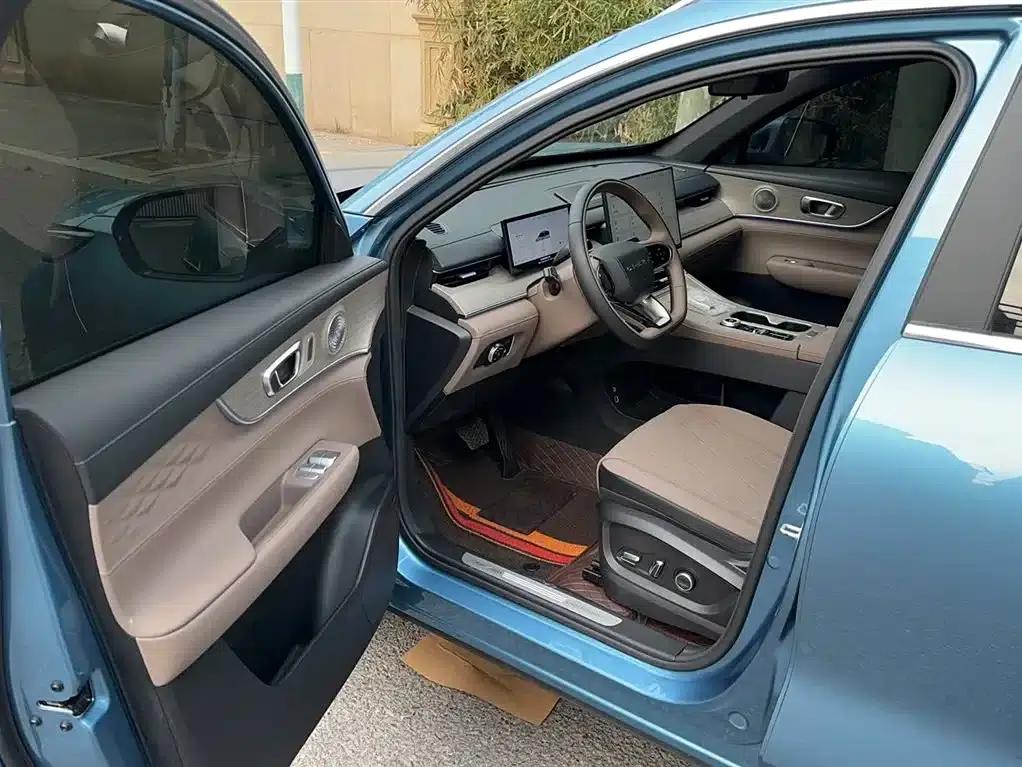 Chery Tiggo 8 PLUS C-DM 2025 1.5T 116km/h Premium 5-seater — миниатюра 13