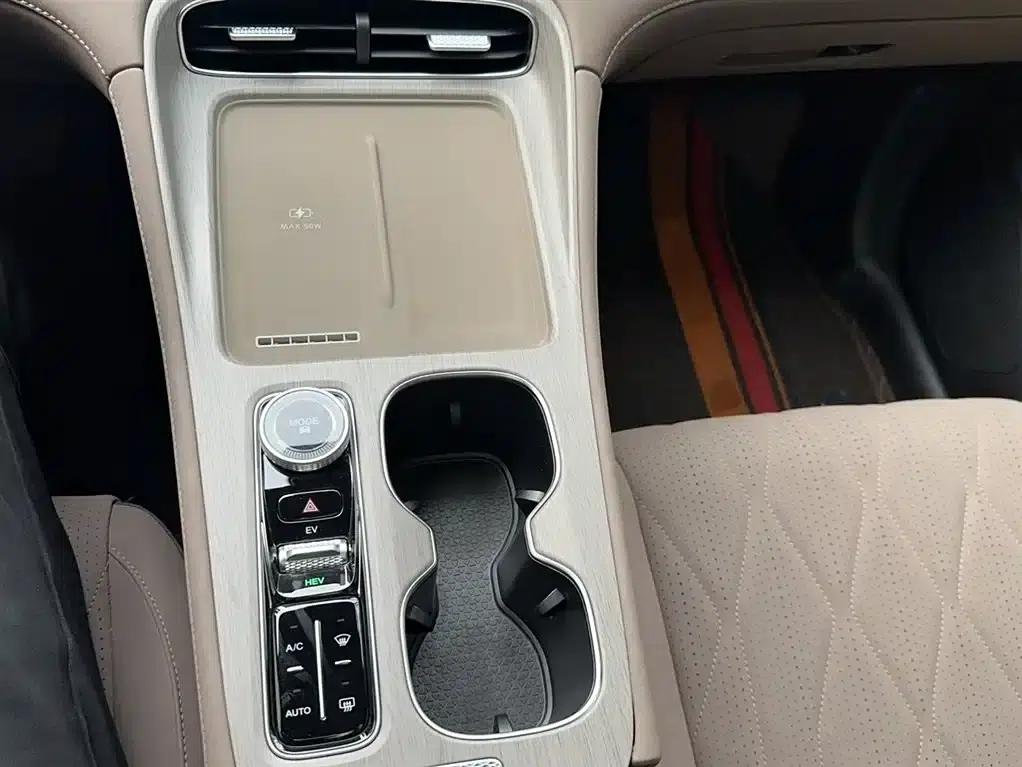 Chery Tiggo 8 PLUS C-DM 2025 1.5T 116km/h Premium 5-seater — миниатюра 21