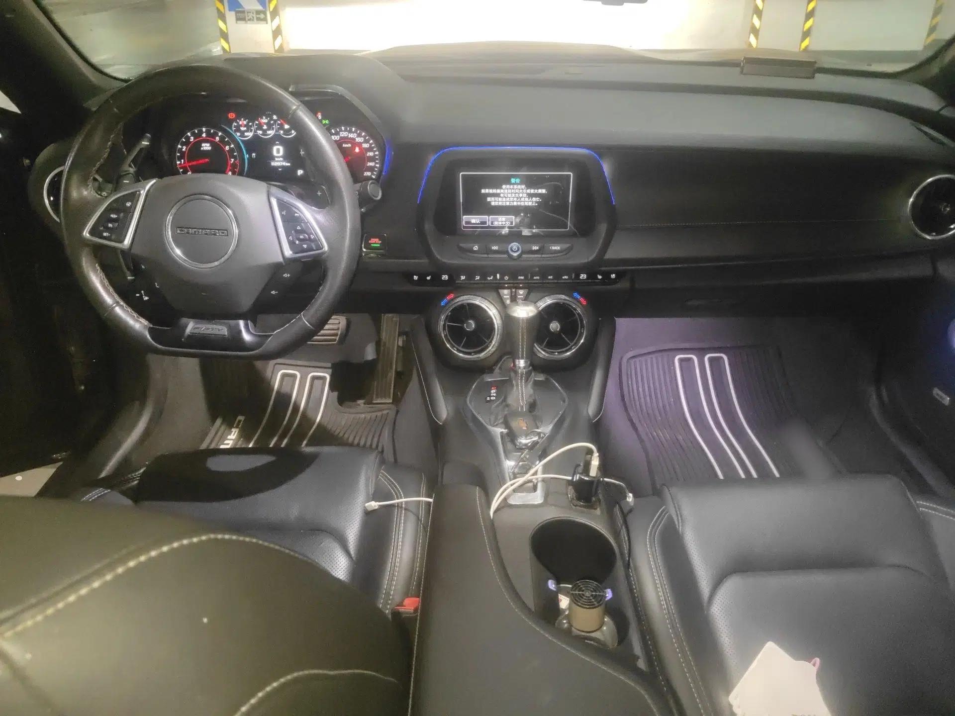 Chevrolet Camaro 2017 2.0T RS — миниатюра 10