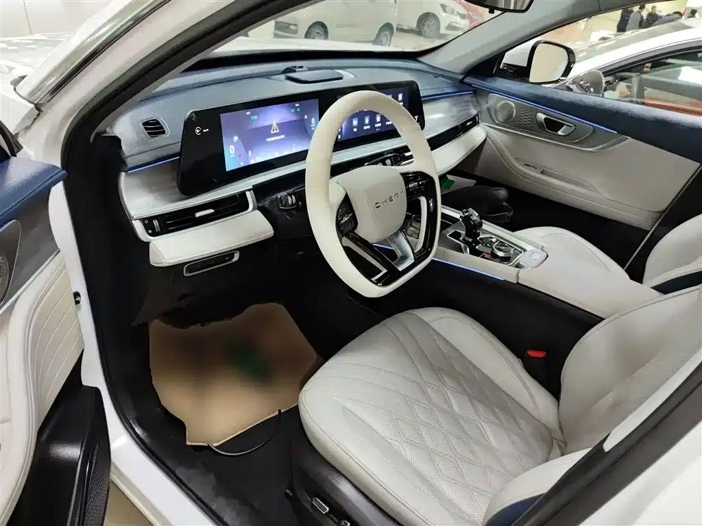 Chery Tiggo 7 PLUS New Energy 2023 Model 1.5T Smart Edition — миниатюра 11