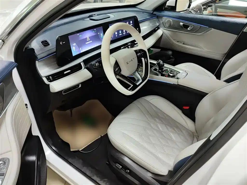 Chery Tiggo 7 PLUS New Energy 2023 Model 1.5T Smart Edition — миниатюра 12