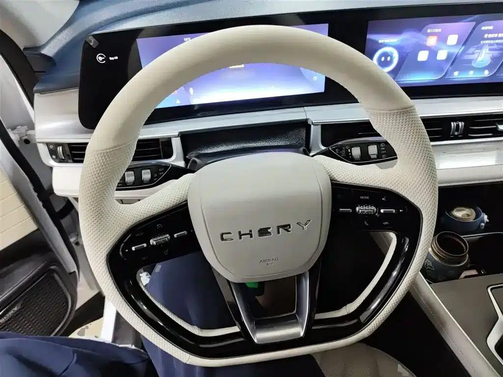 Chery Tiggo 7 PLUS New Energy 2023 Model 1.5T Smart Edition — миниатюра 7