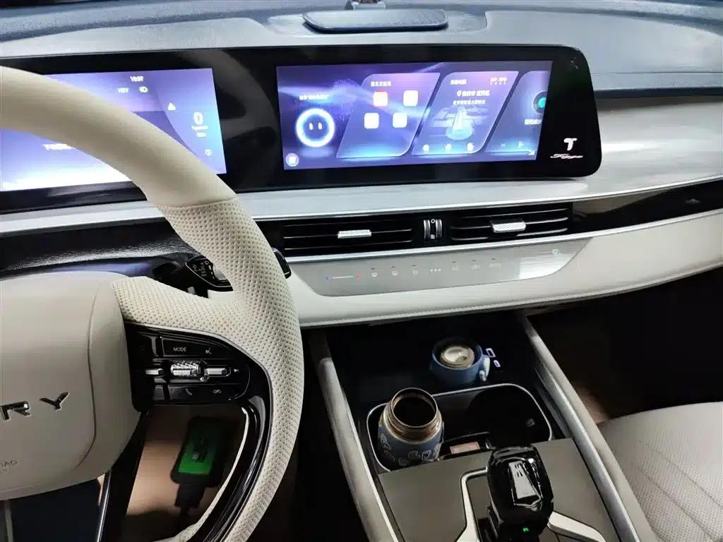 Chery Tiggo 7 PLUS New Energy 2023 Model 1.5T Smart Edition — миниатюра 9